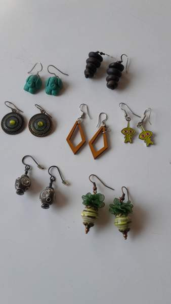 Korvakorut 7 paria Helsinki - valokuva 1