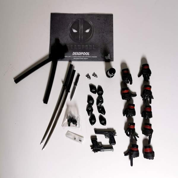 Hot Toys Deadpool MMS347 figuuri Tampere - valokuva 4