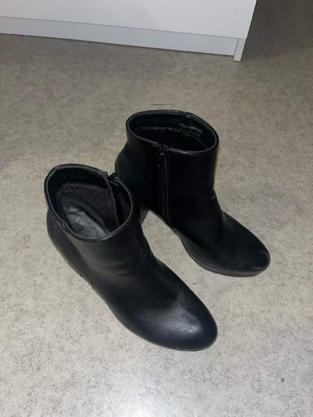 Korkeat nilkkurit Tampere - valokuva 3