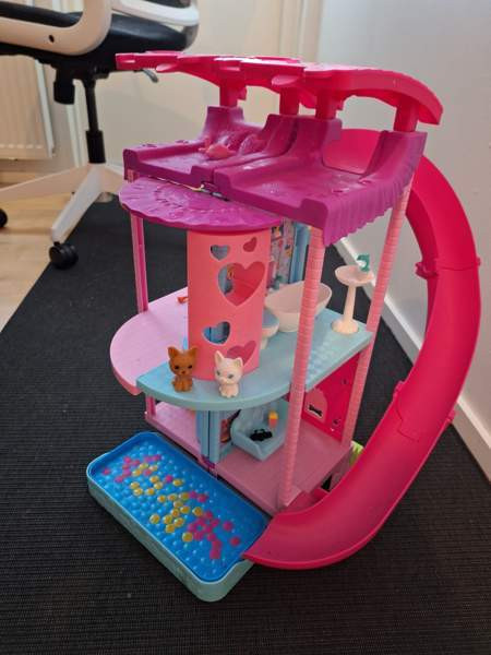 Barbie talo Porvoo - valokuva 1