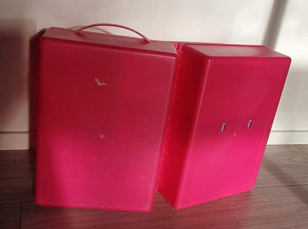 Barbie kaappi Espoo - valokuva 4