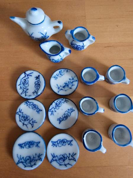 Nukkekodin astioita Vantaa - photo 4