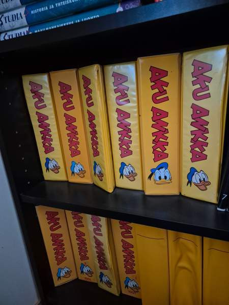 AkuAnkan vuosikirjat (kansiot) Paimio – foto 1