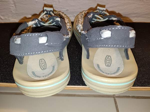 Hauskat Keen Uneek narusandaalit (25 cm/EU 38,5) Espoo – foto 4