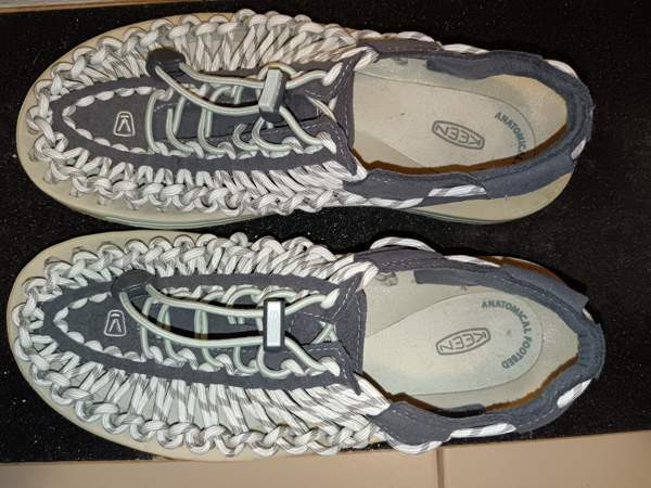 Hauskat Keen Uneek narusandaalit (25 cm/EU 38,5) Espoo – foto 6