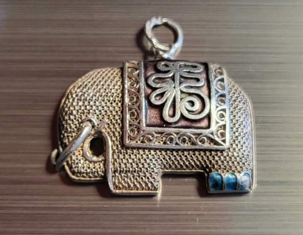 Vintage elefantti riipus Каарина - изображение 1