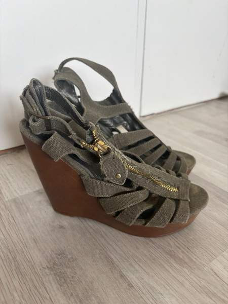 Kiilakorkokengät Helsinki - изображение 1