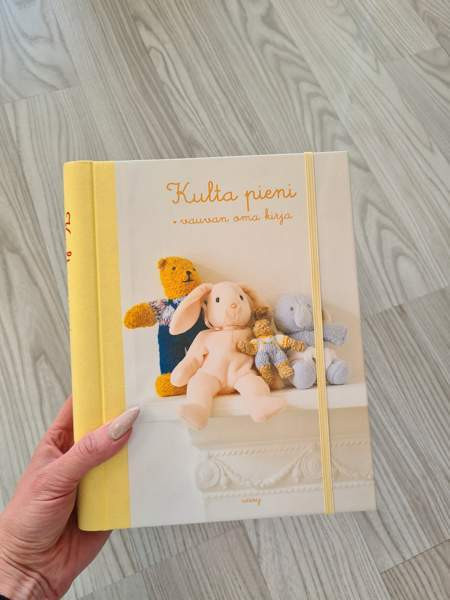 Kulta pieni ♡ vauvan oma kirja Ulvila - изображение 1