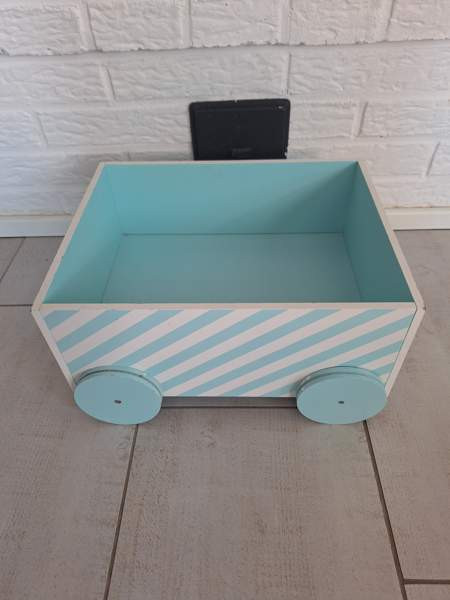 Pyörillä kulkeva säilytyslaatikko Joensuu - photo 1