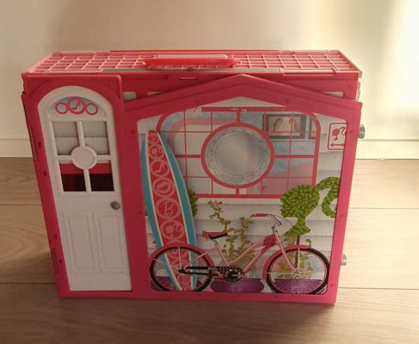 Barbie talo Espoo - photo 6