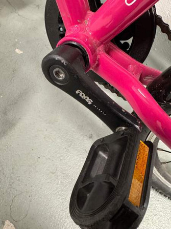 Frog 40, pinkki -22 Helsinki - valokuva 7