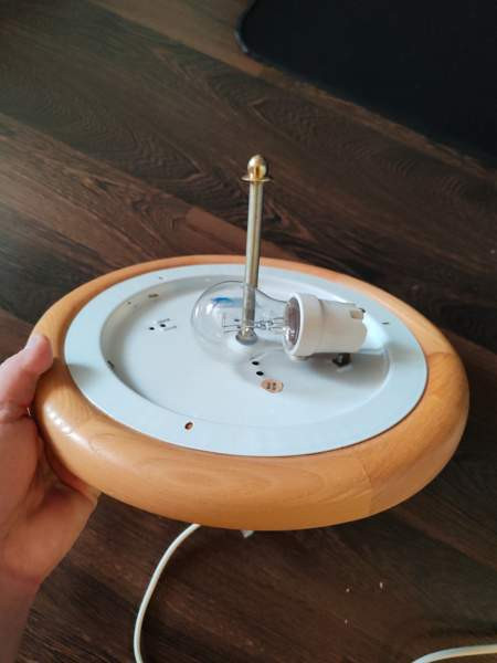 Tiffany tyylinen simpukka valaisin Коувола - изображение 5