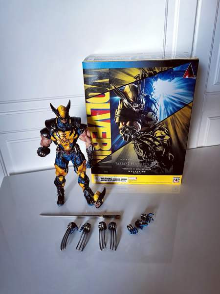 Square Enix Variant Play Arts Marvel Universe Wolverine figuuri Тампере - изображение 1