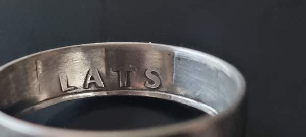 Kolikkosormus Latvia Lati Ilmainen toimitus! Mustasaari - valokuva 5