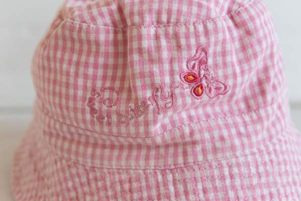 Vaaleanpuna-valkoraidallinen lierihattu Pornainen - изображение 2