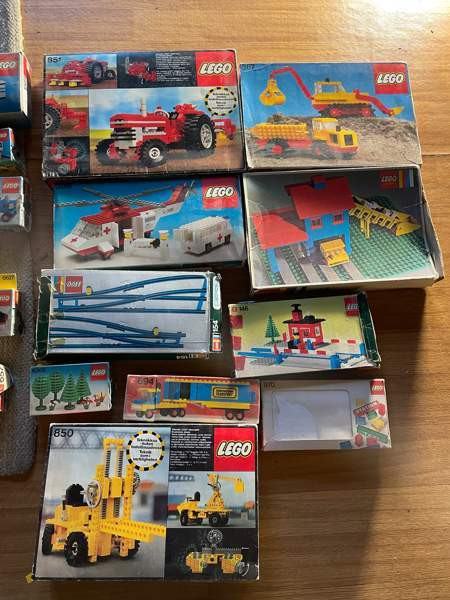 Lego Orginal Vintage Хювинкяя - изображение 1