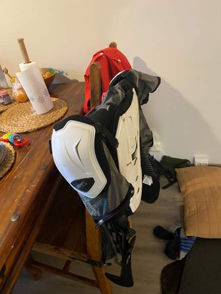 Leatt rintapanssari Куопио - изображение 3