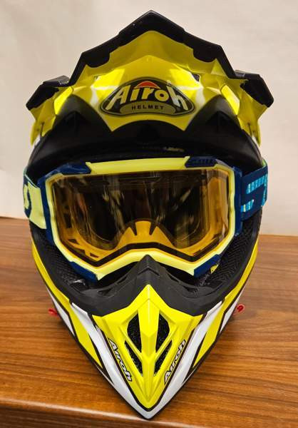 AIROH kypärä ja SCOTT lasit Kauhajoki - valokuva 5