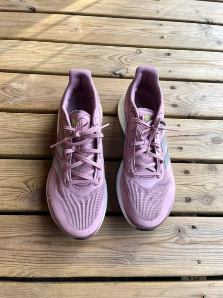 Adidaksen juoksukengät 30€ Jyvaeskylae – foto 1