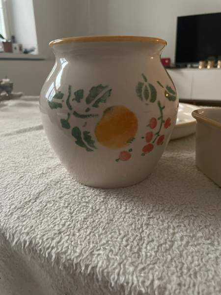 Pentik omena sarjaa Helsinki – foto 2