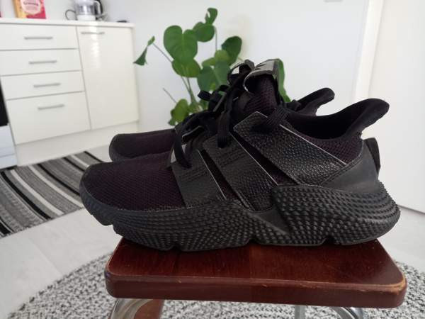Adidas koko 38 2/3 Helsinki - valokuva 1