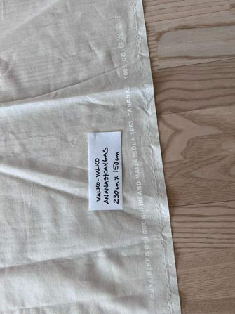 Marimekko Ananas kangas valkoinen Kuopio - valokuva 3