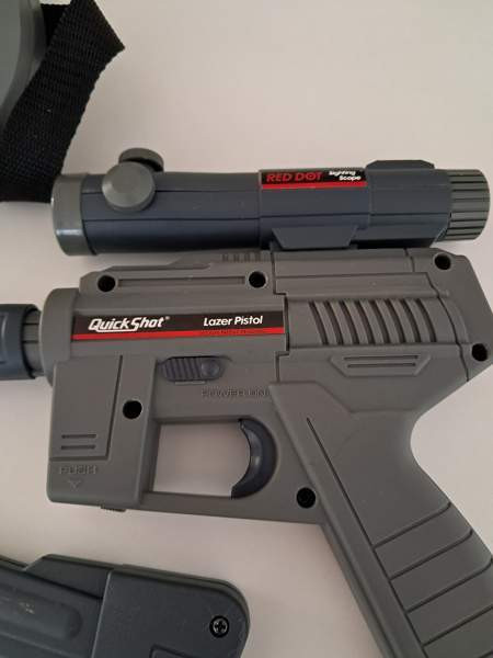 VINTAGE QuickShot Laserpistooli ja maali Espoo - valokuva 2