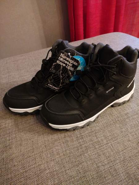 Viking välikausikengät Jyvaeskylae – foto 2