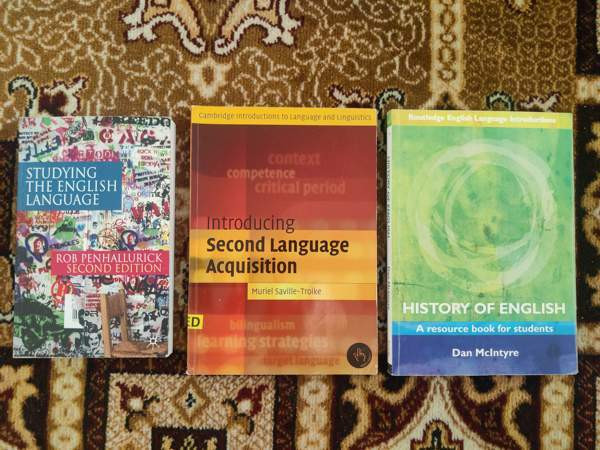 Books on Linguistics and the English Language Turku - valokuva 1