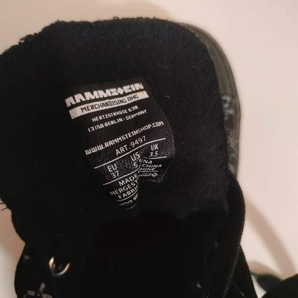 Rammstein tennarit Oulu – foto 3