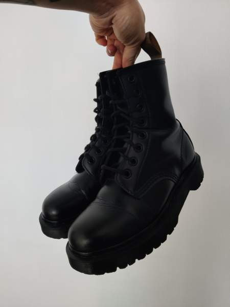 Dr. Martens vegan maiharit Lohja - photo 1