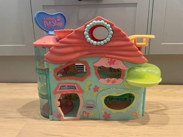 Littlest Pet Shop -talo Helsinki - photo 1