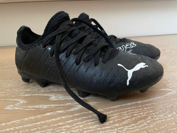 Puma Future lasten nappikset koko 32 Helsinki - photo 1