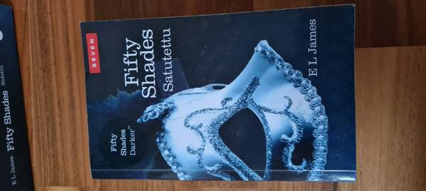 Fifty shades kirjasarja Kerava - valokuva 5
