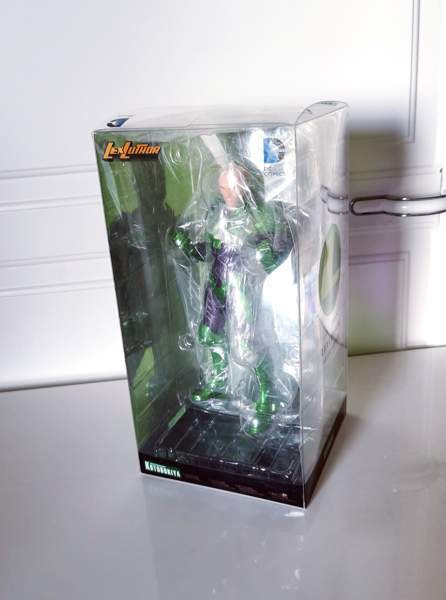 Kotobukiya ARTFX Lex Luthor patsas Tampere - photo 4