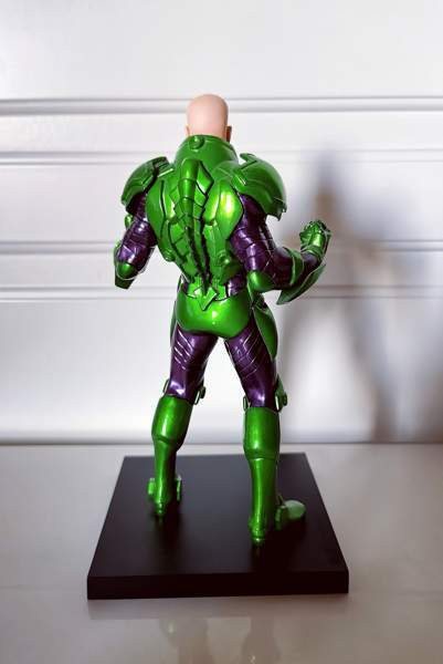 Kotobukiya ARTFX Lex Luthor patsas Tampere - photo 3