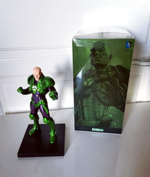 Kotobukiya ARTFX Lex Luthor patsas Tampere - photo 1