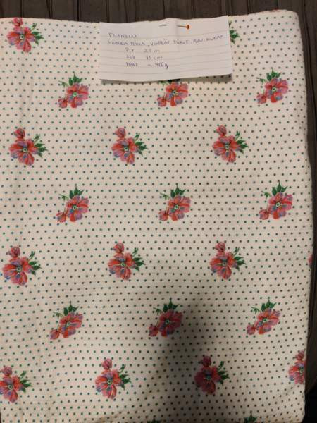 Flanelli-kangas Lempaeaelae - photo 2