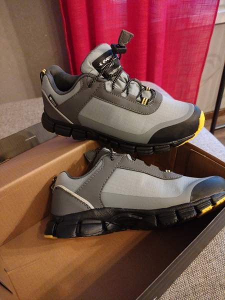 Everest vedenpitävät lenkkarit Jyväskylä - valokuva 1