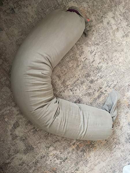 Bbhugme-raskaus-ja imetystyyny Vantaa – foto 3