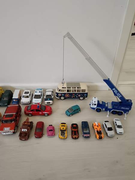 30 leluautoa Vantaa - valokuva 5