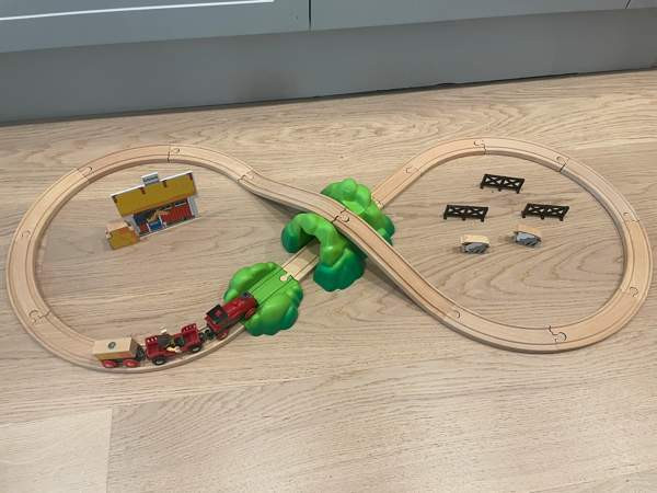 BRIO:n ’Fun on the Farm Starter Set’ -junarata Helsinki - изображение 1
