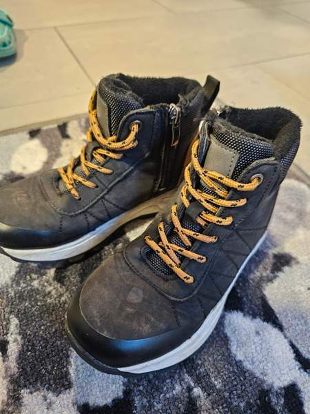 Välikausikengät kokoa 29 Sotkamo – foto 1