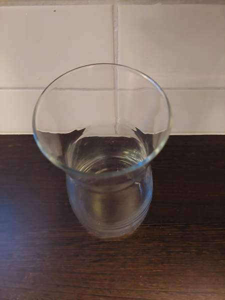 Karaffi, kaadin tai käy myös maljakoksi. Lahti – foto 2