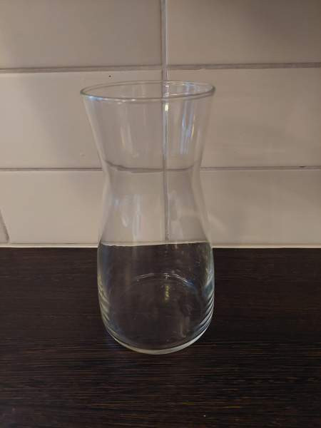 Karaffi, kaadin tai käy myös maljakoksi. Lahti – foto 1