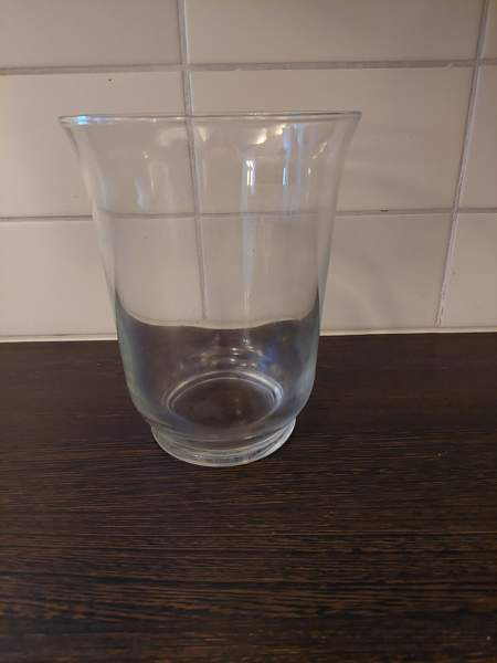 Hurrikaanilasi. Maljakko, lyhty Lahti - valokuva 1