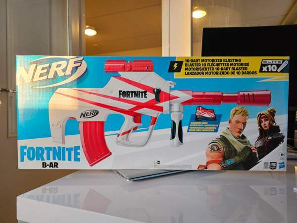 Nerf Fortnite B-AR Vantaa - valokuva 1