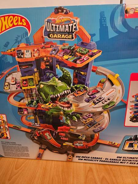 Hot Wheels Ultimate garage Vantaa - valokuva 2
