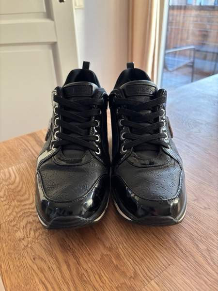 Guess kengät 38 Espoo – foto 2