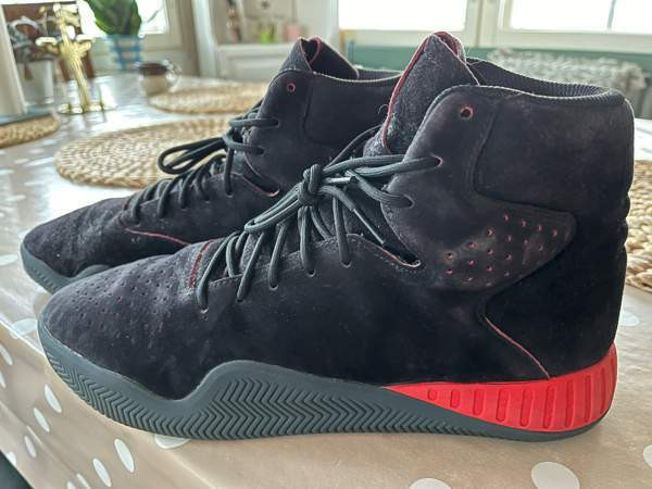 Adidas talvikengät Kontiolahti - photo 1